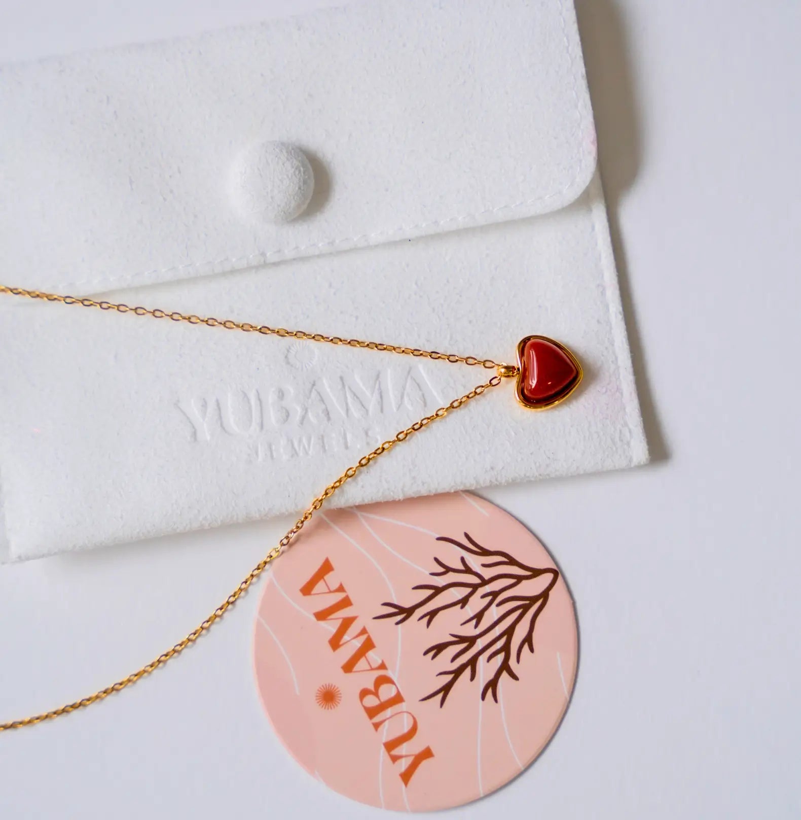 CRIMSON STONE NECKLACE