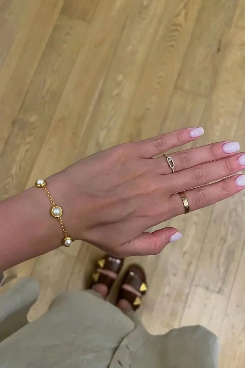 PEARL STATION BRACELET