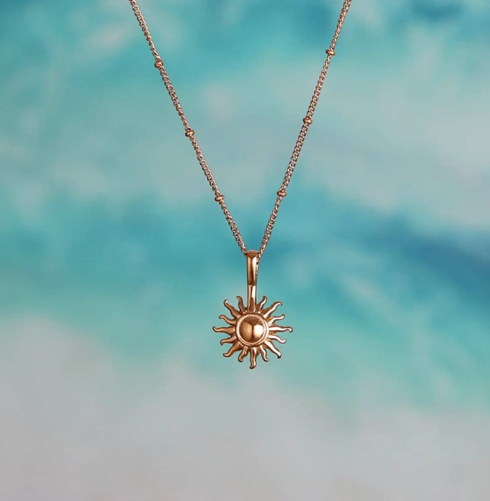 SUN PENDANT NECKLACE