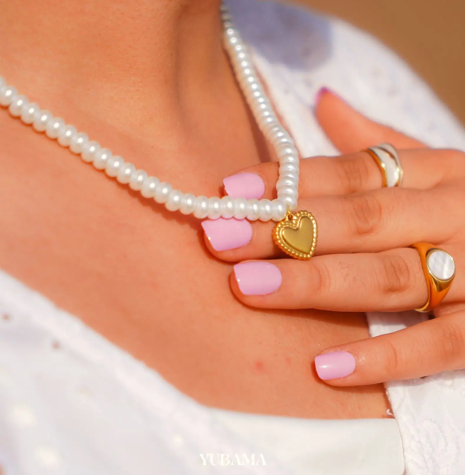 COLLIER DE PERLES D'AMOUR