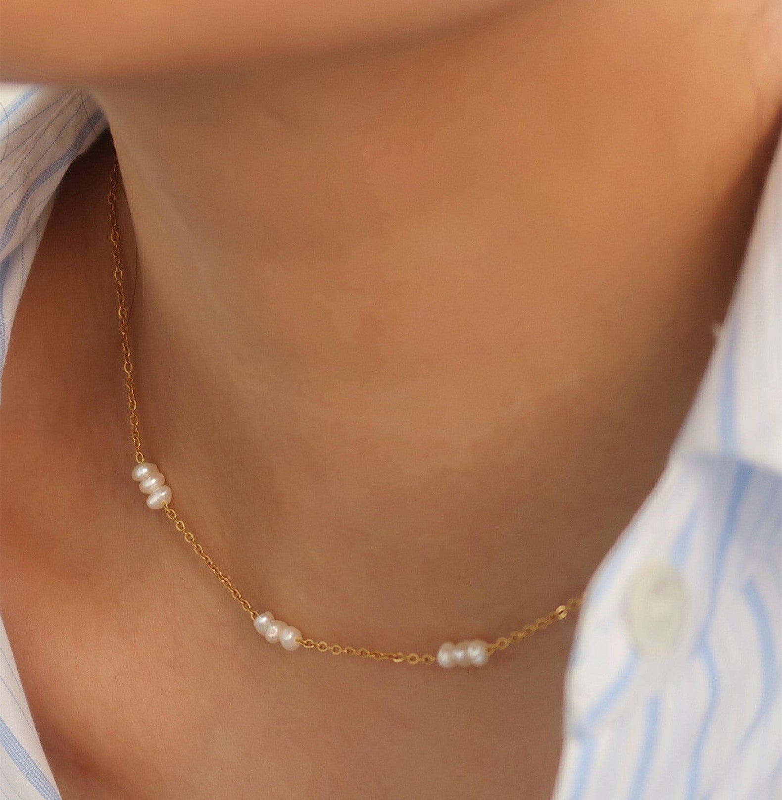 PEARL POWER NECKLACE neck Yubama Jewelry Online Store - The Elegant Designs of Gold and Silver ! 6 Pearl 