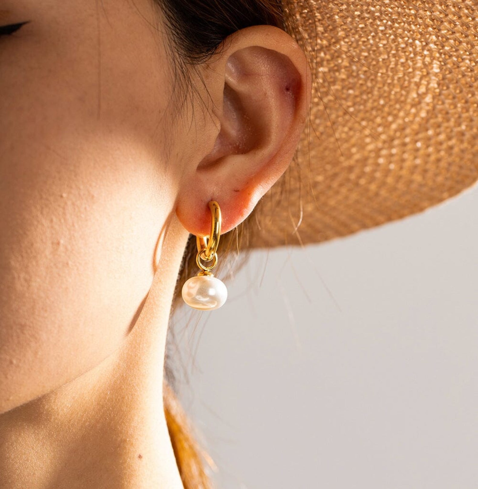 PEARL HOOP EARRINGS braclet Yubama Jewelry Online Store - The Elegant Designs of Gold and Silver ! 