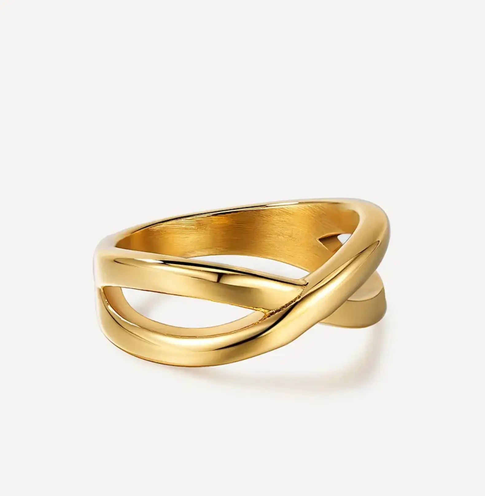 INTERLOCK HARMONY RING