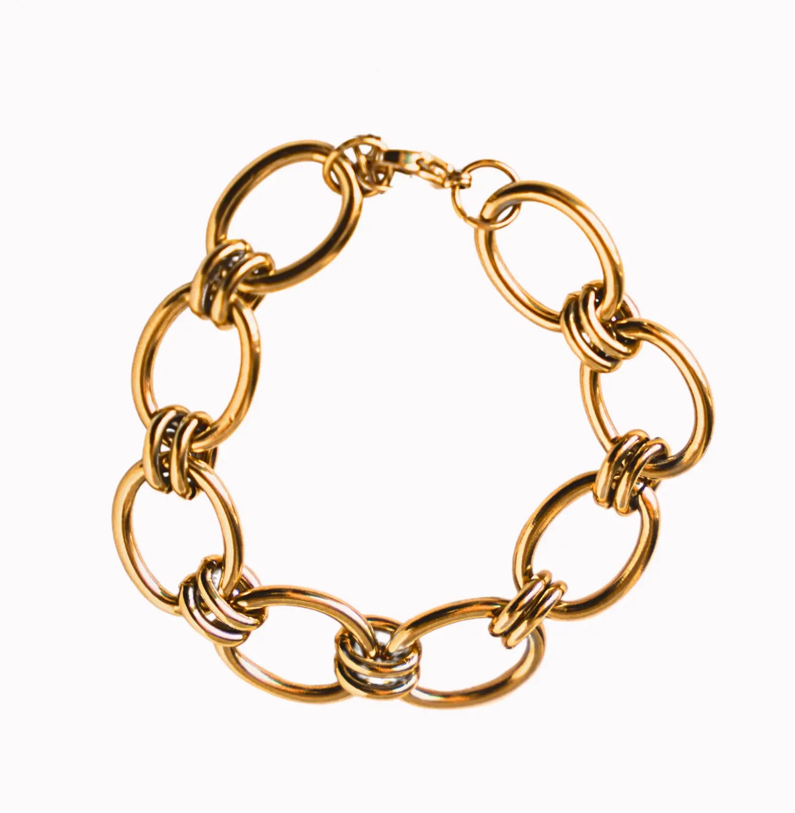 Goldenes Gliederarmband