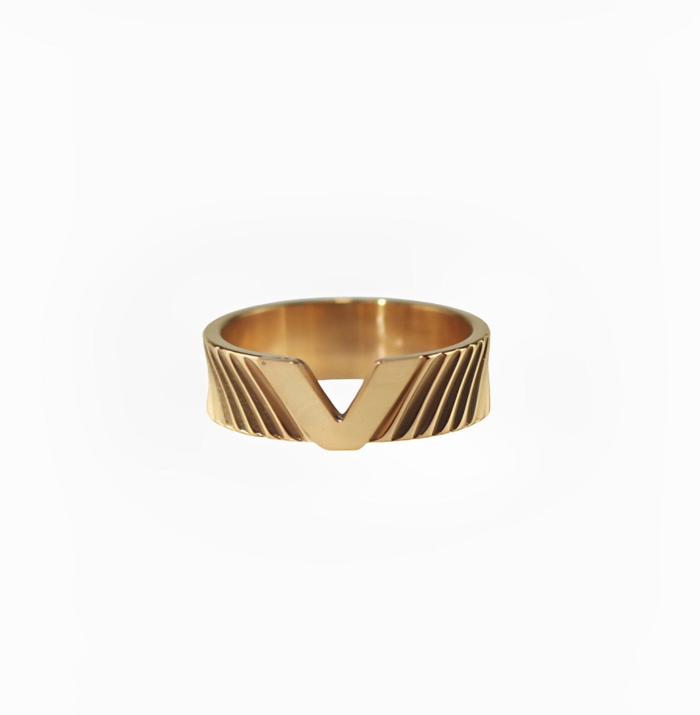 PATTERN V RING ring Yubama Jewelry Online Store - The Elegant Designs of Gold and Silver ! 