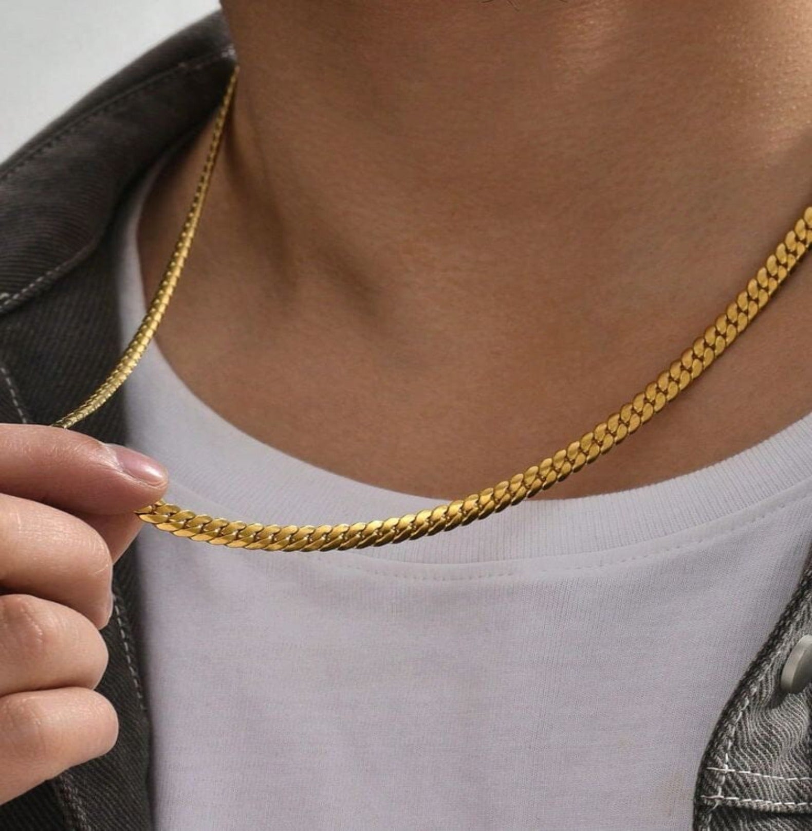 MALE NECKLACE neck Yubama Jewelry Online Store - The Elegant Designs of Gold and Silver ! 