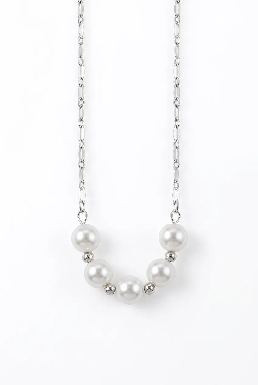 Pearl smile station necklace silver — YUBAMA 316L stainless steel pearl necklace
