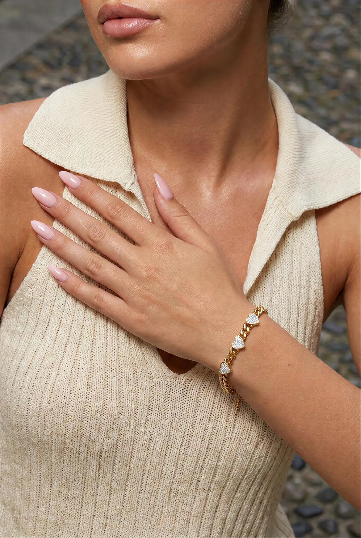 Crystal heart Cuban bracelet lifestyle — YUBAMA waterproof gold bracelet