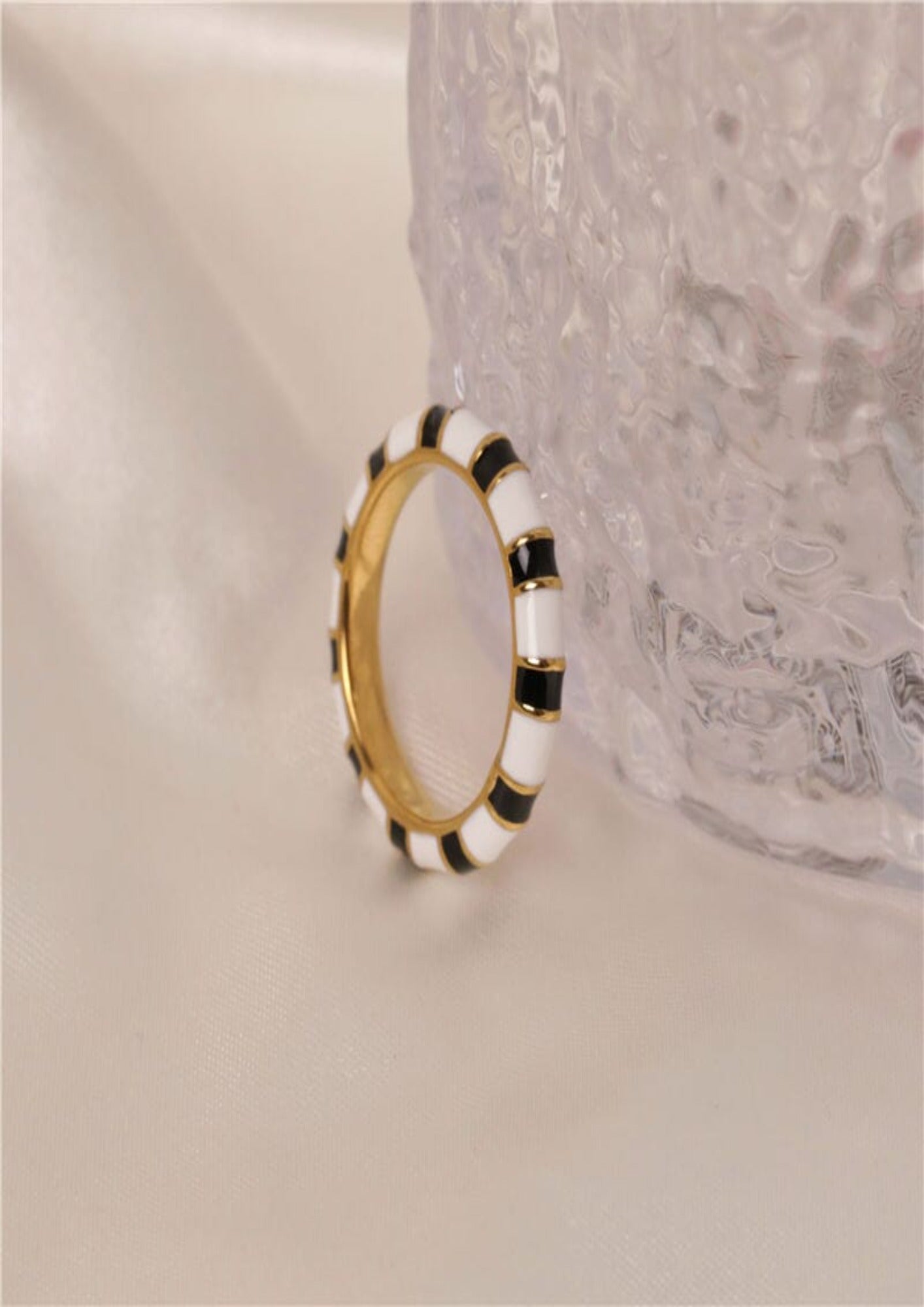 ENAM RING earing Yubama Jewelry Online Store - The Elegant Designs of Gold and Silver ! 