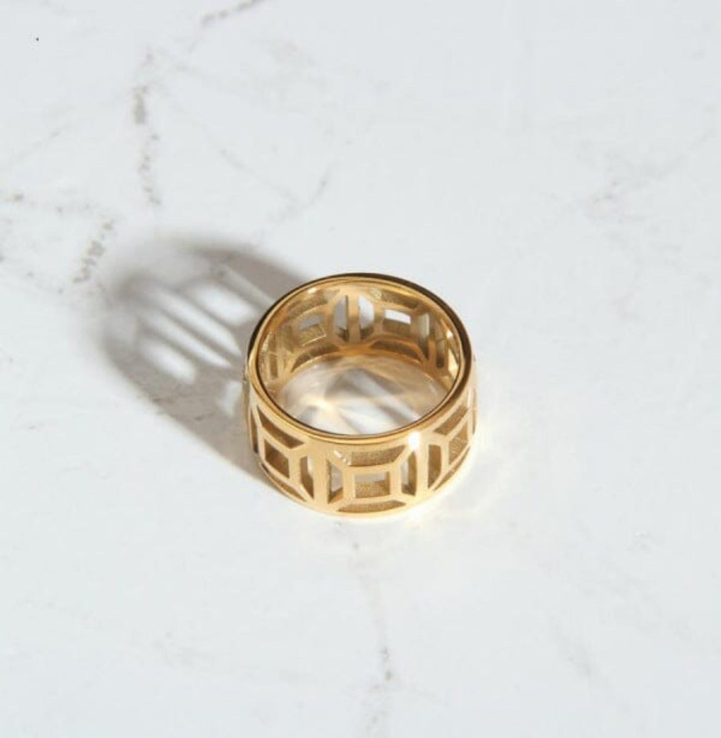 FRID RING earing Yubama Jewelry Online Store - The Elegant Designs of Gold and Silver ! 