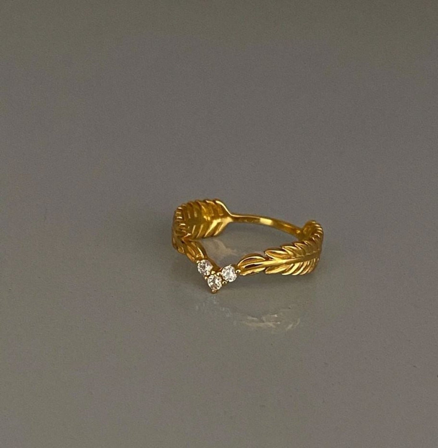 LEAF RING ring Yubama Jewelry Online Store - The Elegant Designs of Gold and Silver ! 