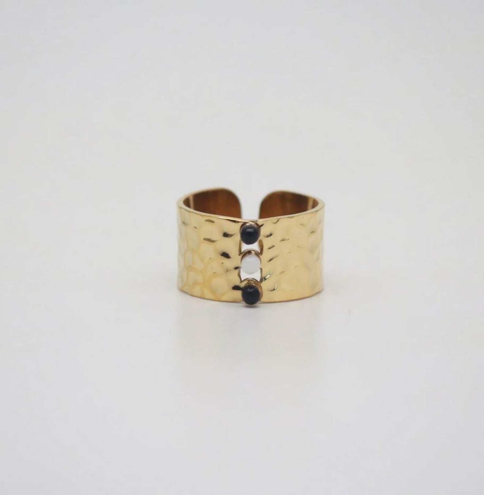 DAINTY RING earing Yubama Jewelry Online Store - The Elegant Designs of Gold and Silver ! Black 