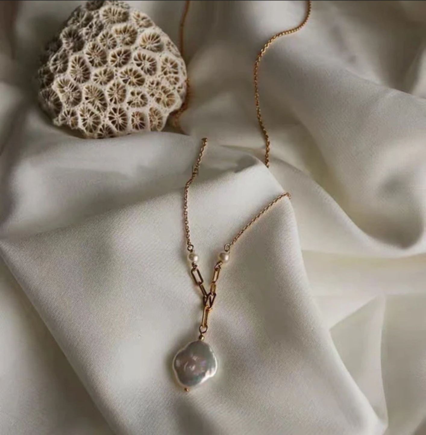 OLIV SEA PEARLS NECKLACE neck Yubama Jewelry Online Store - The Elegant Designs of Gold and Silver ! 