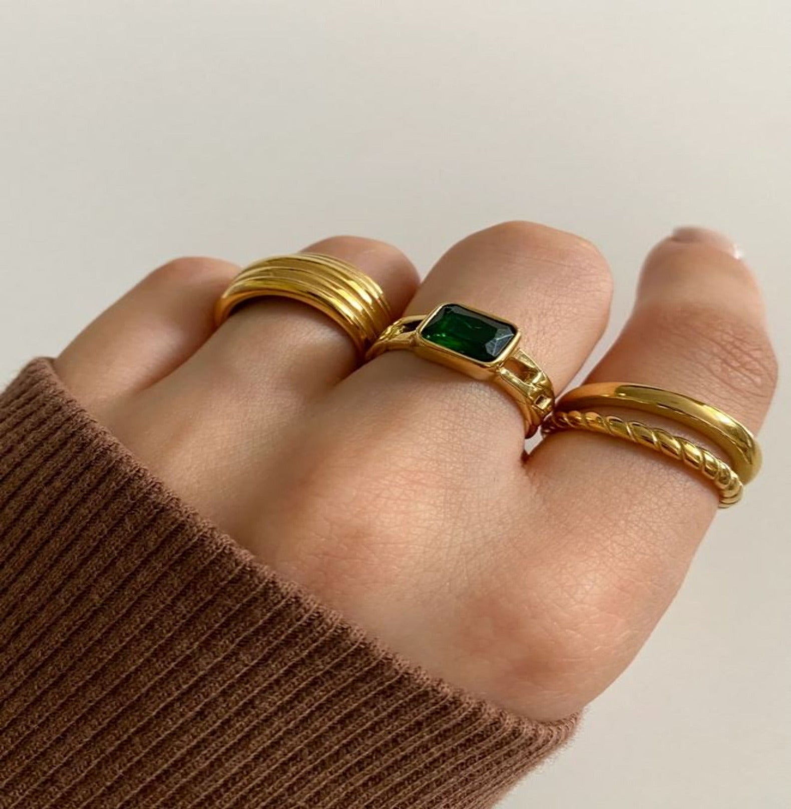 1 Gram Gold Forming Green Stone Fashionable Design Ring for Men - Style  B122 – Soni Fashion®