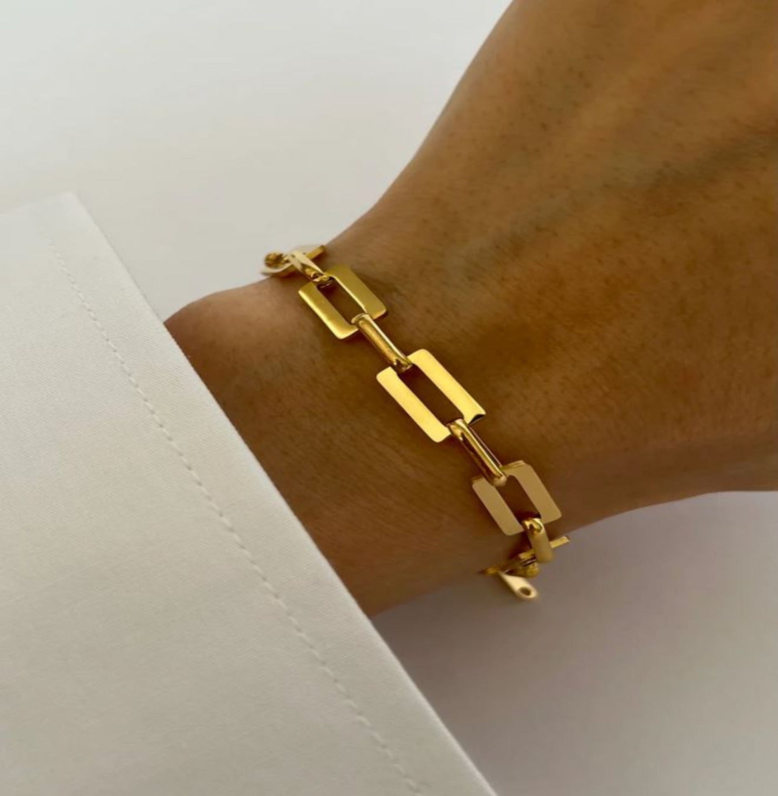 18K Gold-plated Square Chain Bracelet braclet Yubama Jewelry Online Store - The Elegant Designs of Gold and Silver ! 