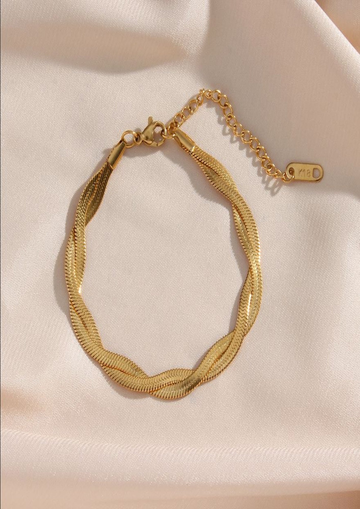 Special-interest Design Clavicle Chain Two-strand Weaving braclet Yubama Jewelry Online Store - The Elegant Designs of Gold and Silver ! 